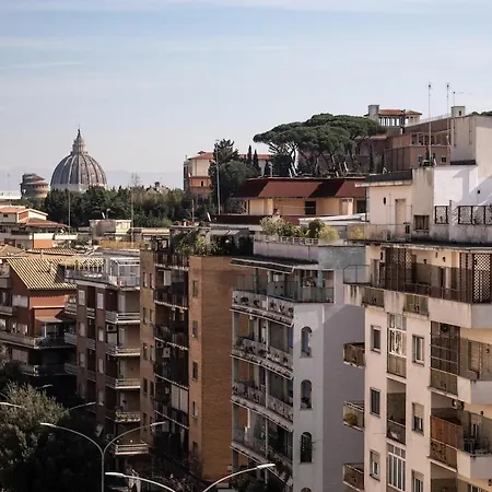 Upper San Pietro Apartment
